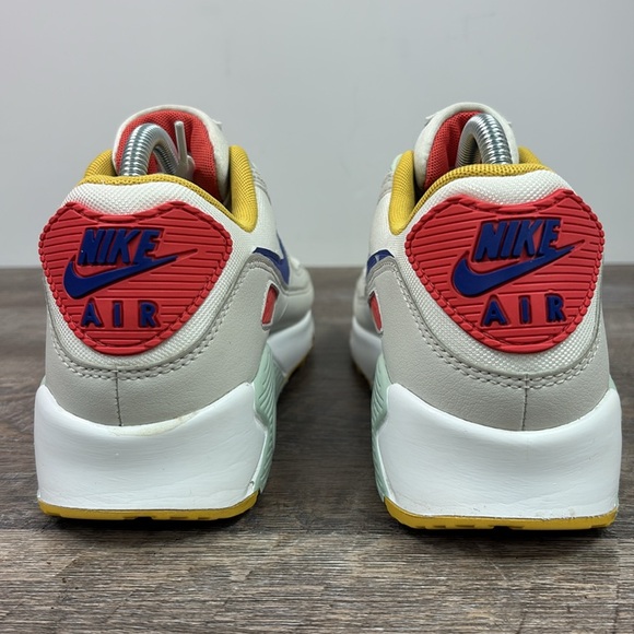 SOLD IN STORE Nike Air Max 90 Pistachio Frost (Women's) DA8726-100 Size 10 - Picture 3 of 10